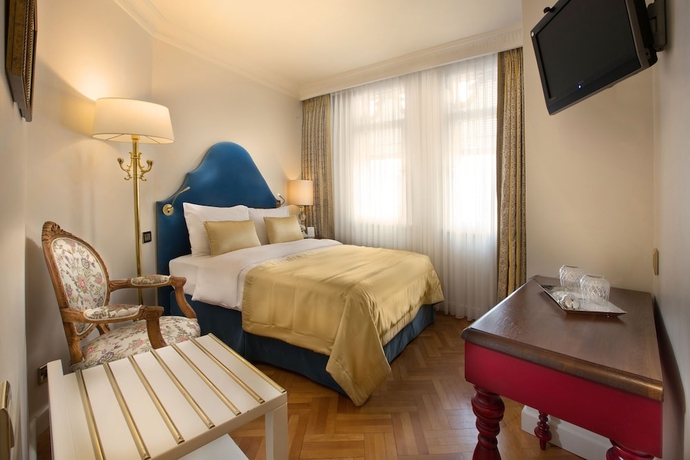 Imagen de la habitación del Hotel Valide Sultan Konagi. Foto 13