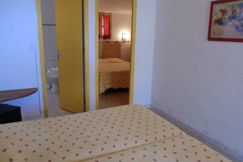 Imagen de la habitación del Hotel Valinco Village. Foto 4