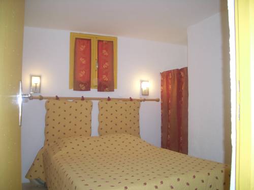Imagen de la habitación del Hotel Valinco Village. Foto 6