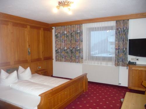 Imagen de la habitación del Hotel Valisera. Foto 15