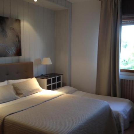 Imagen de la habitación del Hotel Valjunco. Foto 20