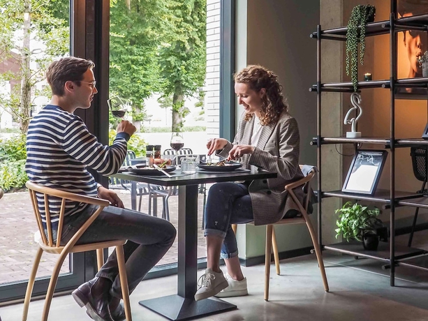 Imagen del bar/restaurante del Hotel Valkenburg By Mercure. Foto 6