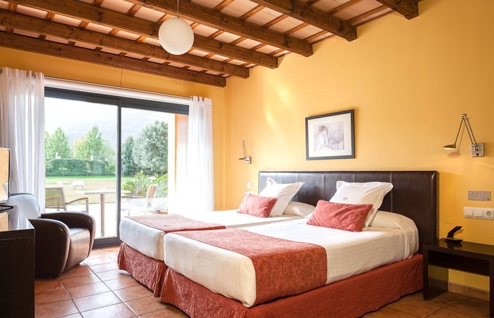 Imagen de la habitación del Hotel Vall De Bas. Foto 9