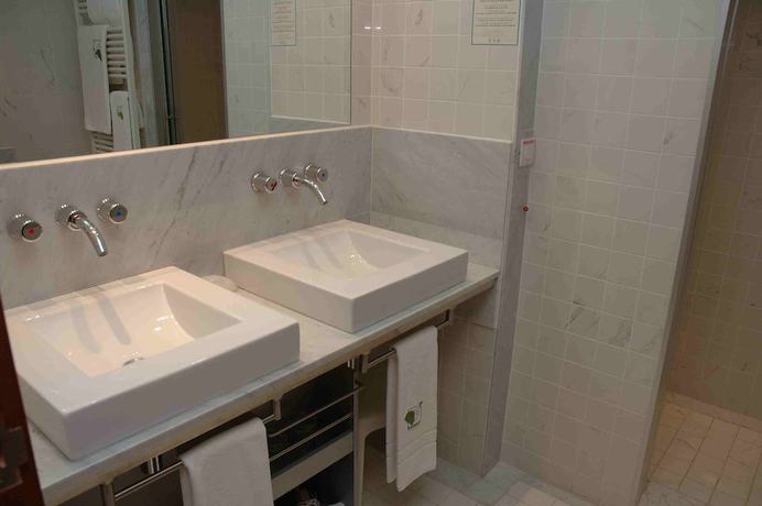 Imagen de la habitación del Hotel Vall Fosca. Foto 12