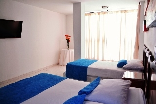 Imagen de la habitación del Hotel Valladolid. Foto 5
