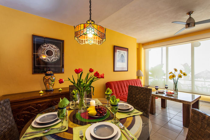 Imagen de la habitación del Hotel Vallarta Shores. Foto 1