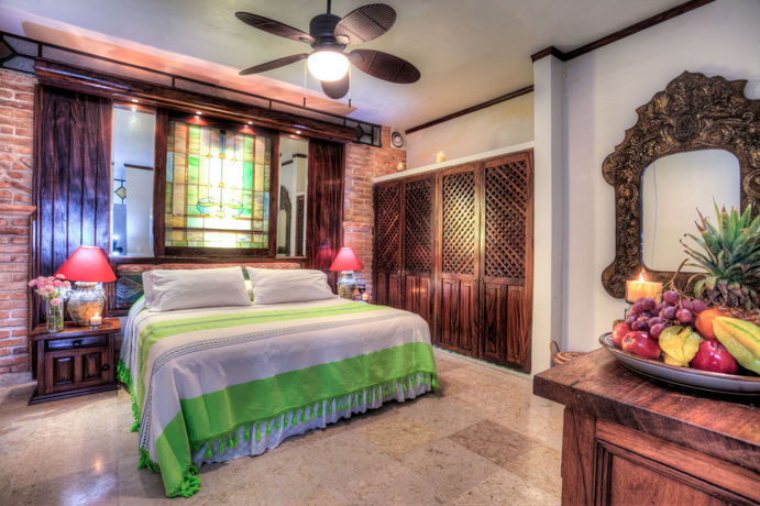 Imagen de la habitación del Hotel Vallarta Shores. Foto 2