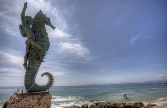 Imagen de los exteriores del Hotel Vallarta Shores. Foto 11