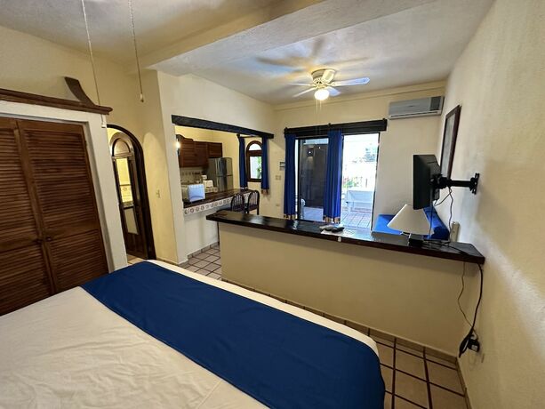 Imagen general del Hotel Vallarta Sun Suites. Foto 2