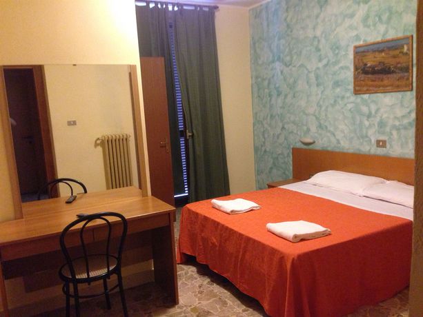 Imagen de la habitación del Hotel Vallazze. Foto 7