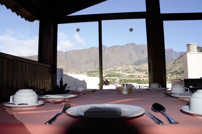 Imagen del bar/restaurante del Hotel Valle Aridane. Foto 5