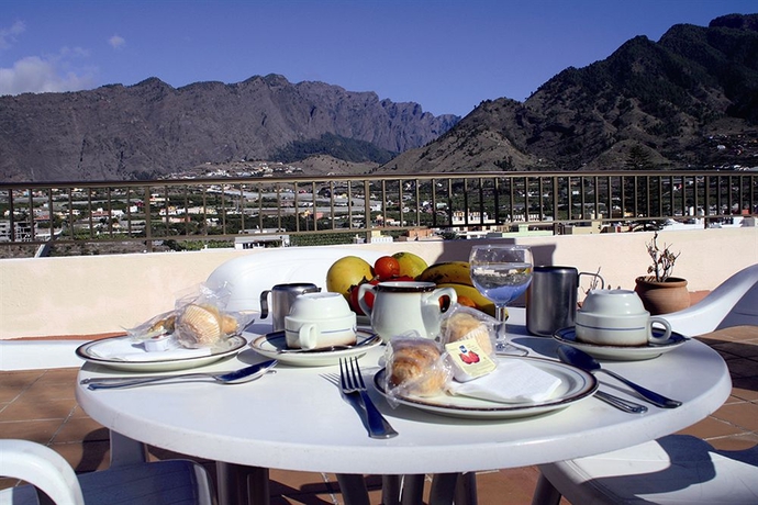 Imagen del bar/restaurante del Hotel Valle Aridane. Foto 6