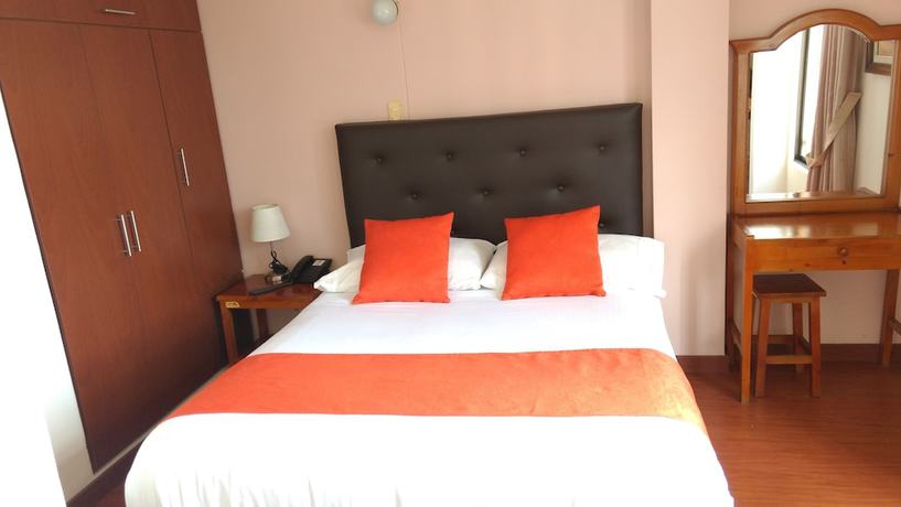 Imagen de la habitación del Hotel Valle De Pubenza. Foto 3