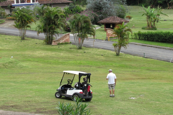Imagen de los exteriores del Hotel Valle Escondido Resort Golf and Spa. Foto 14