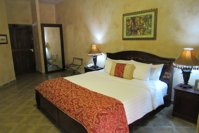 Imagen de la habitación del Hotel Valle Escondido Resort Golf and Spa. Foto 2