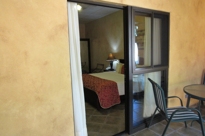 Imagen de los exteriores del Hotel Valle Escondido Resort Golf and Spa. Foto 15