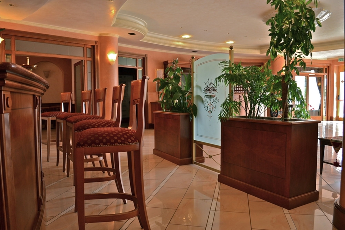 Imagen del bar/restaurante del Hotel Valle Rossa. Foto 3