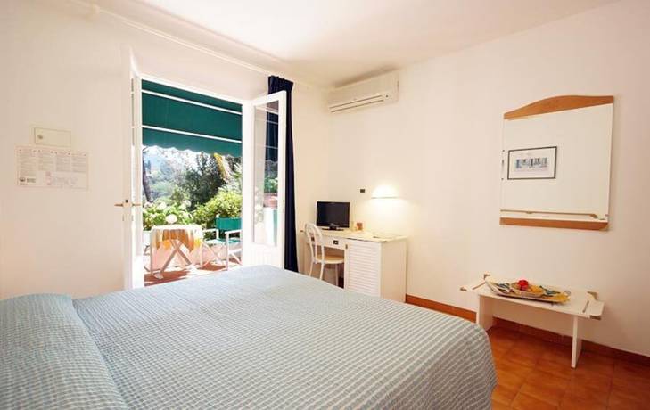 Imagen de la habitación del Hotel Valle Verde. Foto 10