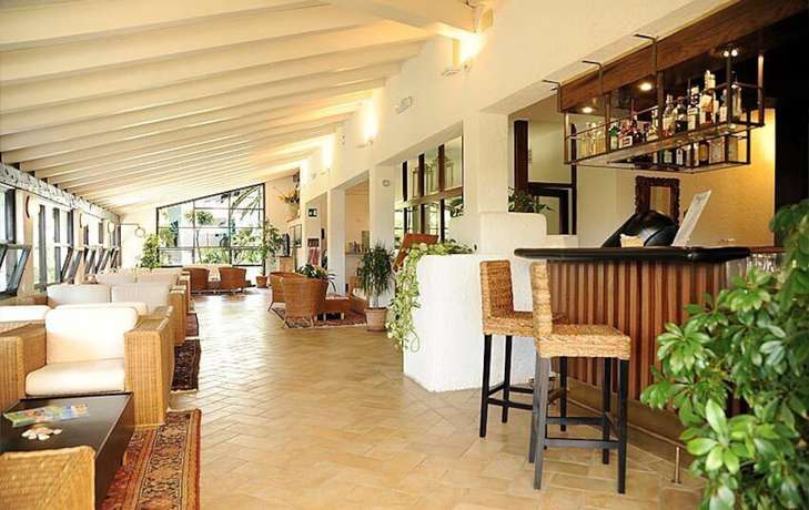 Imagen del bar/restaurante del Hotel Valle Verde. Foto 3