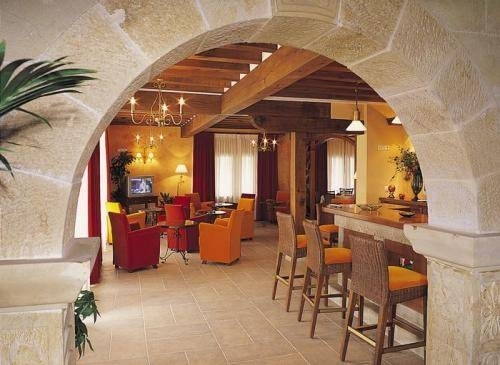 Imagen general del Hotel Valle de Arco. Foto 2