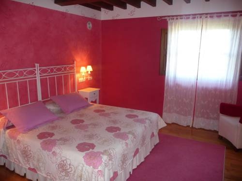 Imagen de la habitación del Hotel Valle de Arco. Foto 11