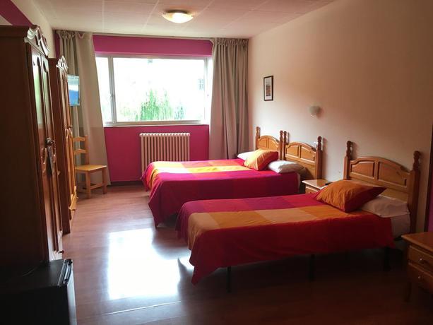 Imagen de la habitación del Hotel Valle de Ayala. Foto 10