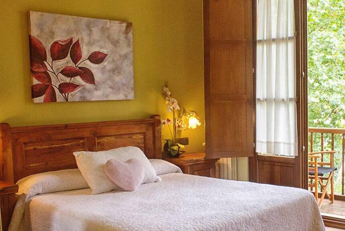 Imagen de la habitación del Hotel Valle del Silencio. Foto 10