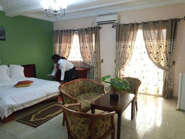 Imagen general del Hotel Vall&eacute;e Des Rois. Foto 10