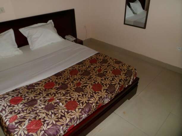 Imagen de la habitación del Hotel Vall&eacute;e Des Rois. Foto 16
