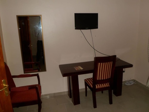 Imagen de la habitación del Hotel Vall&eacute;e Des Rois. Foto 19
