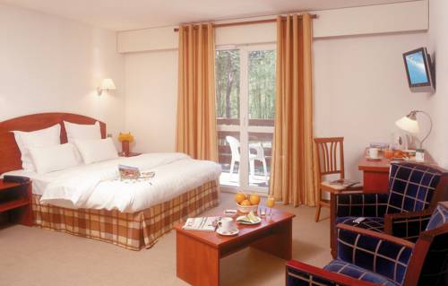 Imagen de la habitación del Hotel Vallée Noble. Foto 3