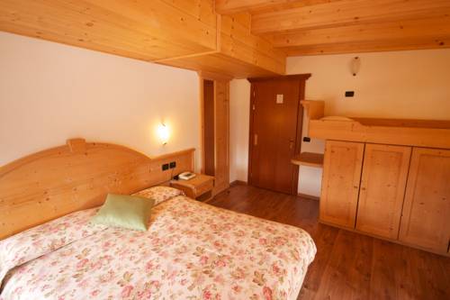 Imagen de la habitación del Hotel Vallechiara. Foto 8