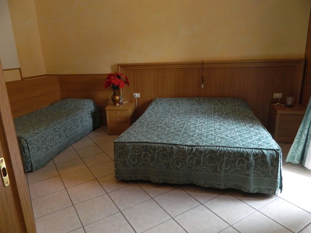 Imagen de la habitación del Hotel Vallefura. Foto 9