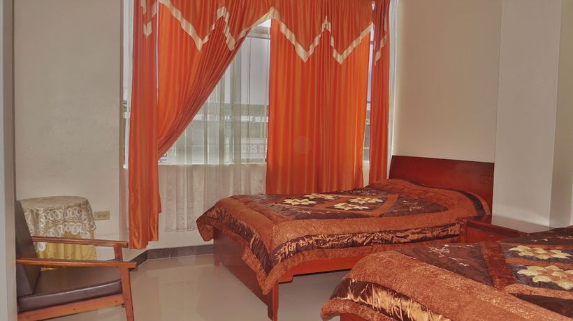 Imagen de la habitación del Hotel Vallejo. Foto 10