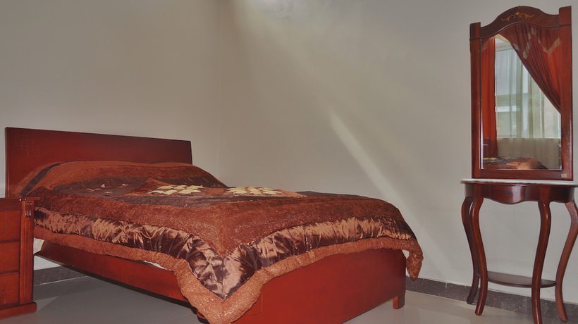 Imagen de la habitación del Hotel Vallejo. Foto 11