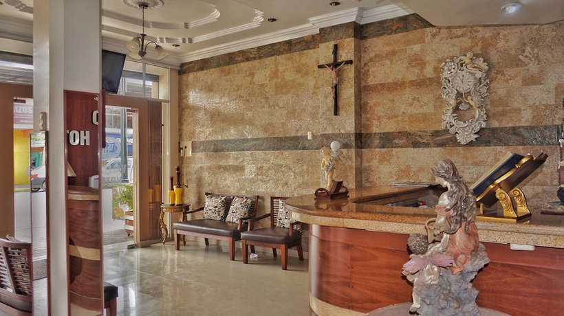 Imagen de los interiores del Hotel Vallejo. Foto 19