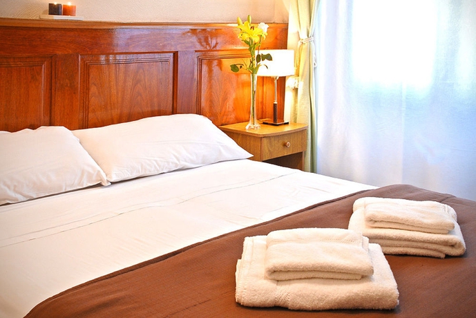 Imagen de la habitación del Hotel Valles. Foto 8