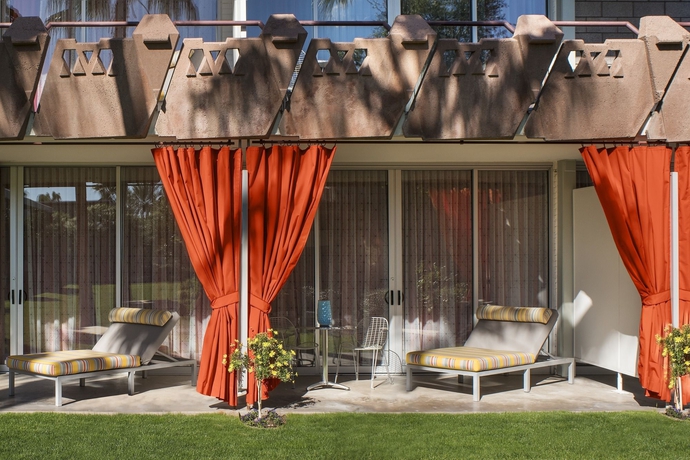 Imagen de los exteriores del Hotel Valley Ho. Foto 12