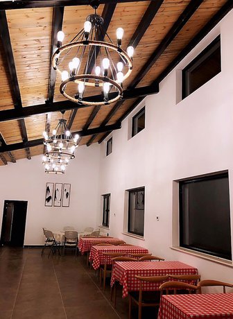 Imagen del bar/restaurante del Hotel Valley Hotel. Foto 3