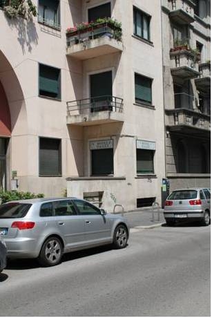 Imagen de los exteriores del Hotel Valley, Mil&aacute;n. Foto 7