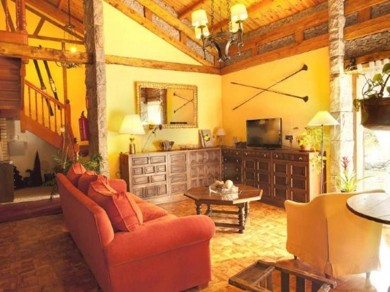 Imagen de los interiores del Hotel Vallibierna. Foto 6