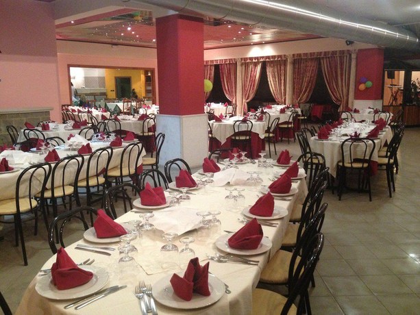 Imagen del bar/restaurante del Hotel Vallisdea. Foto 8