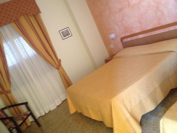 Imagen de la habitación del Hotel Vallisdea. Foto 14