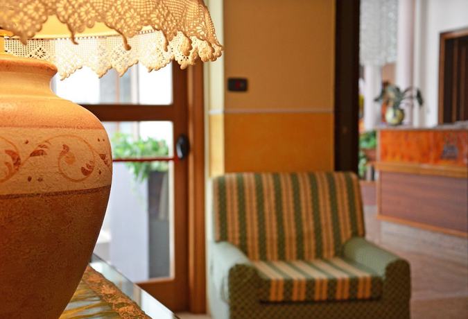 Imagen de los interiores del Hotel Vallisdea. Foto 19