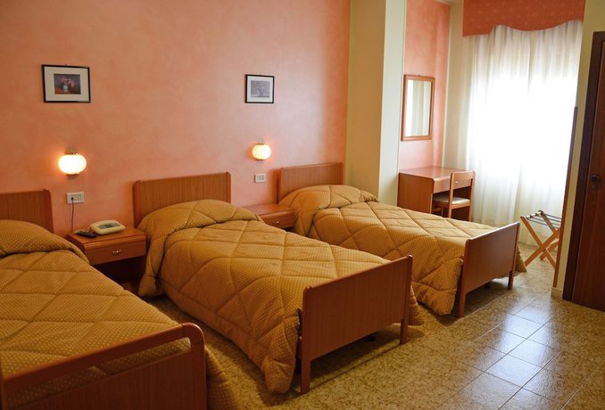 Imagen de la habitación del Hotel Vallisdea. Foto 16
