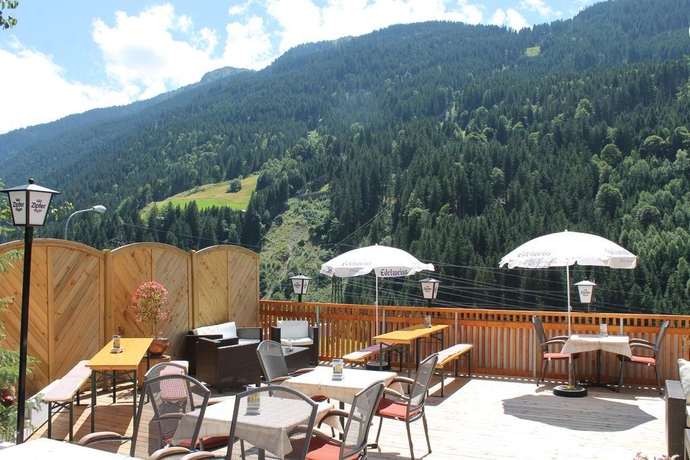 Imagen general del Hotel Vallüla. Foto 6