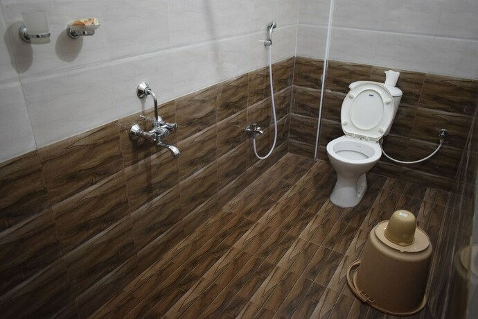 Imagen de la habitación del Hotel Valluvar. Foto 4