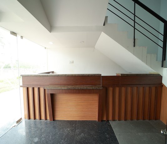 Imagen de los interiores del Hotel Valluvar Residency. Foto 13