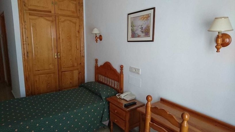 Imagen de la habitación del Hotel Valmar, Villar de Olalla. Foto 8