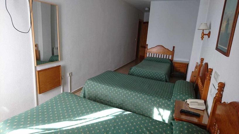 Imagen de la habitación del Hotel Valmar, Villar de Olalla. Foto 14